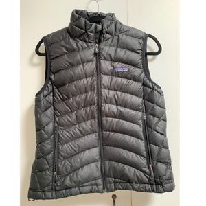 Black Patagonia Down Vest - Medium
